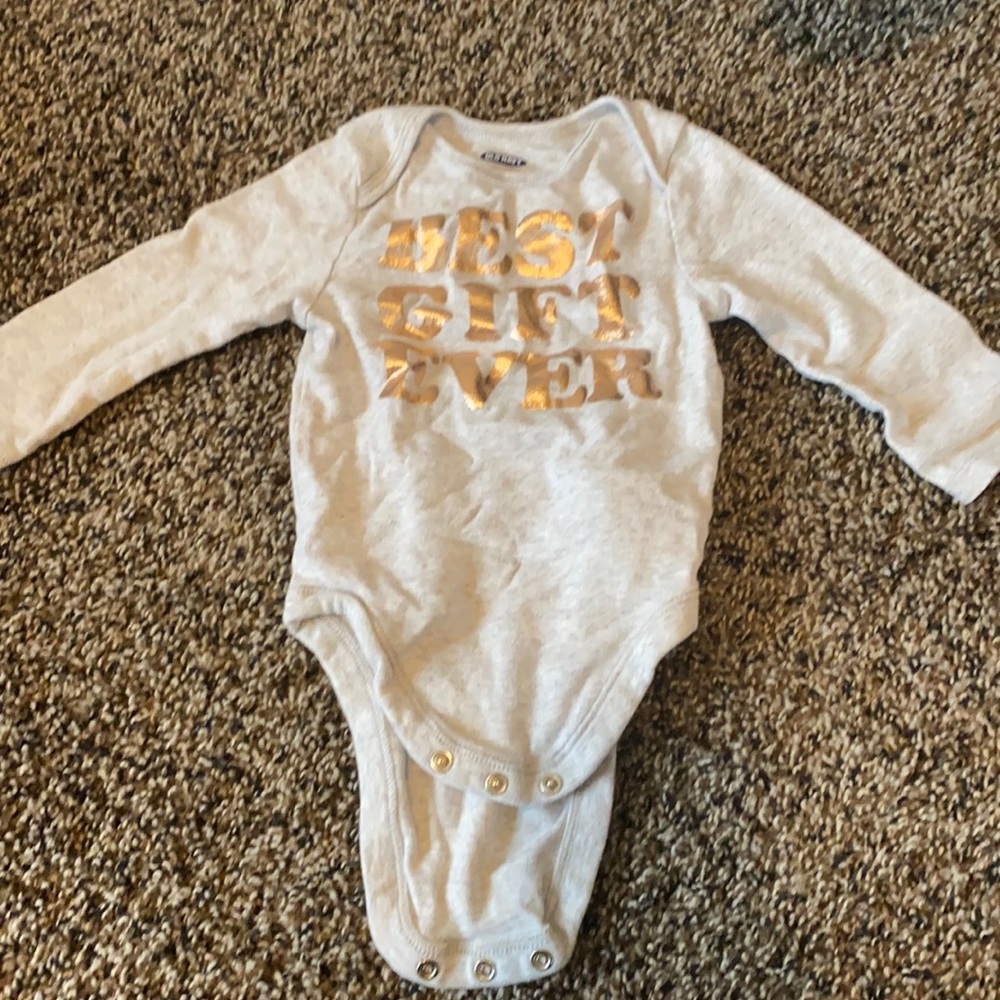 Gray Old Navy 6-12mo long sleeve onesie with rose gold foil lettering